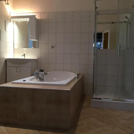 Apartment Regimodi Apartman *